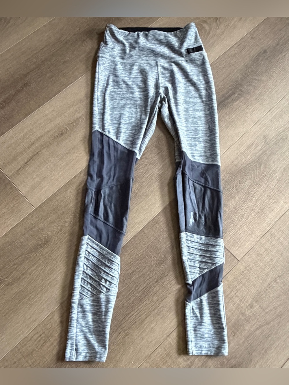 PINK Ultimate Leggings Women S/P Gray Active Yoga Pant VS Victoria's Secret Mesh